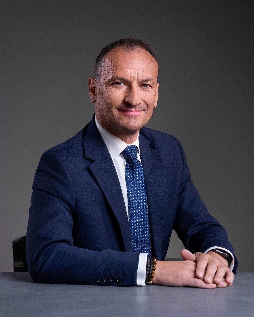 prof. dr hab. Marek Jabłoński